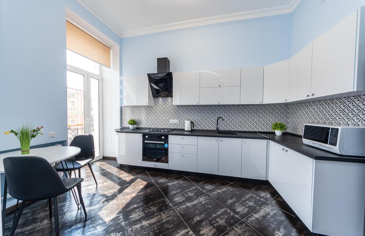 Apartmán View On Sofievskaya Square Kyjev Exteriér fotografie