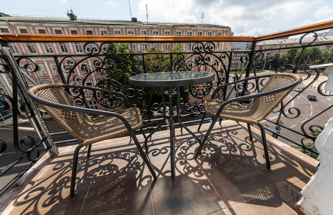 Apartmán View On Sofievskaya Square Kyjev Exteriér fotografie