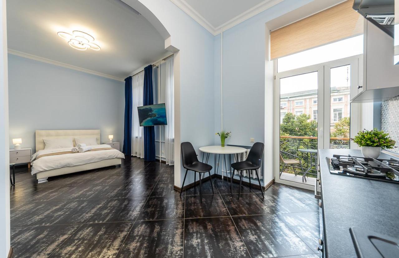 Apartmán View On Sofievskaya Square Kyjev Exteriér fotografie