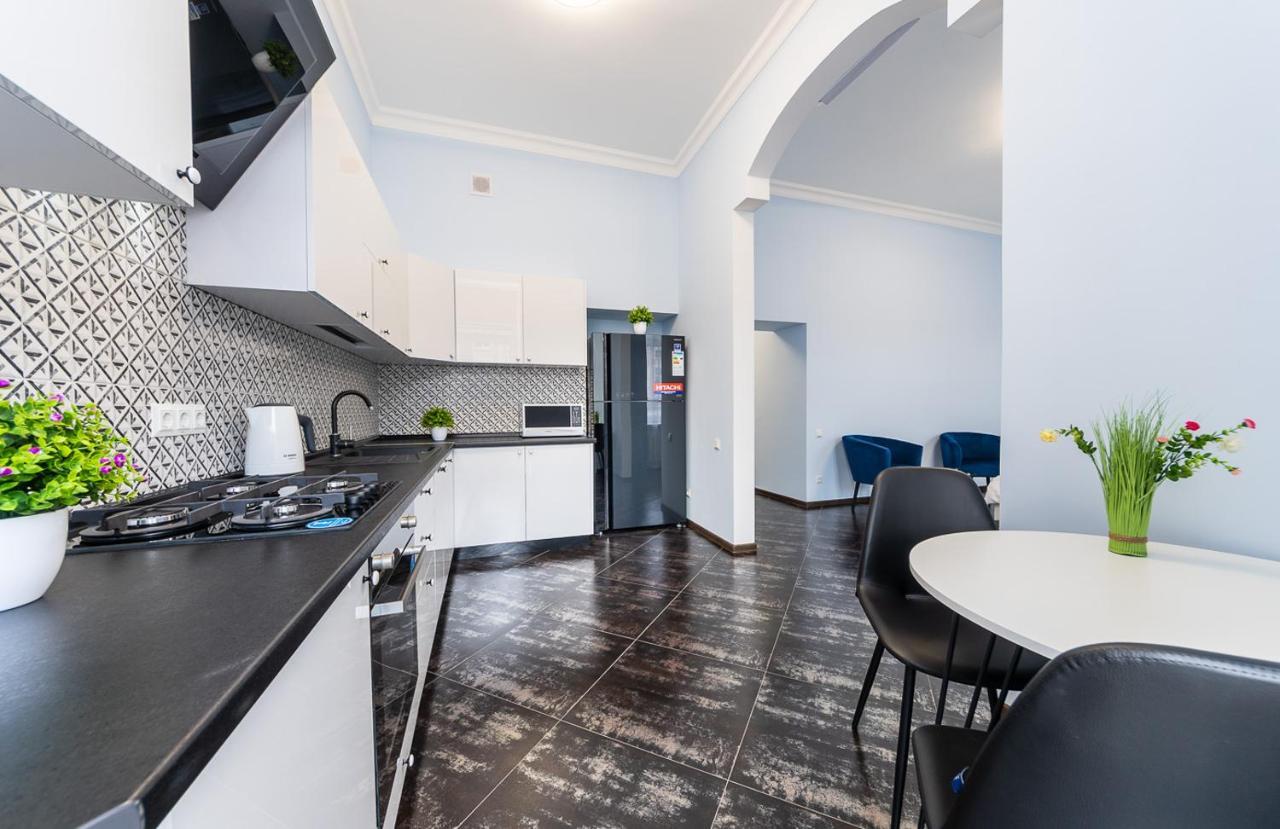 Apartmán View On Sofievskaya Square Kyjev Exteriér fotografie